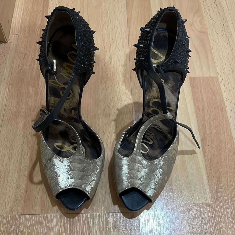 Sam Edelman gold and black spiked stiletto size 8 1/2